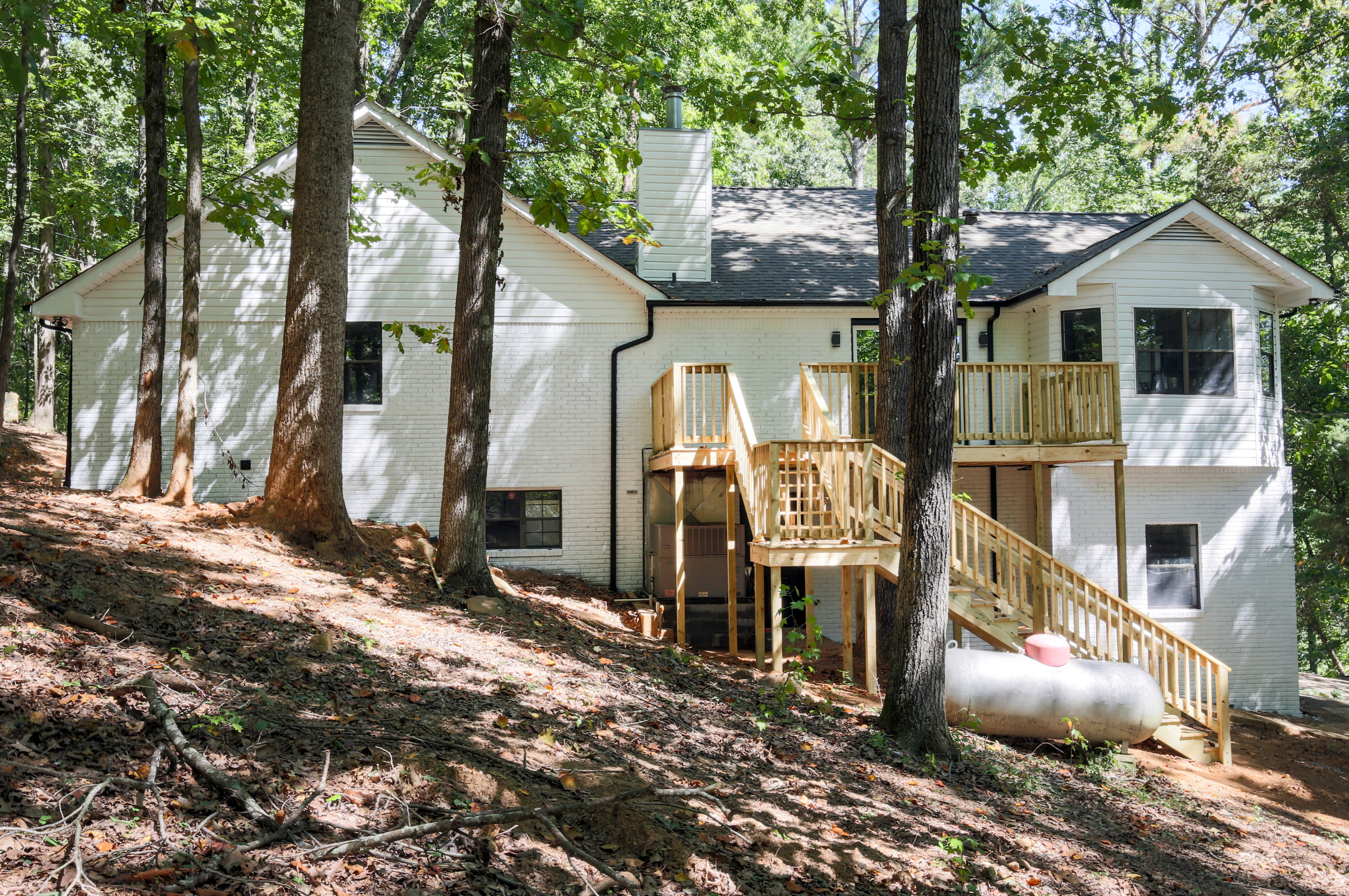 Newcomb Road photo 3