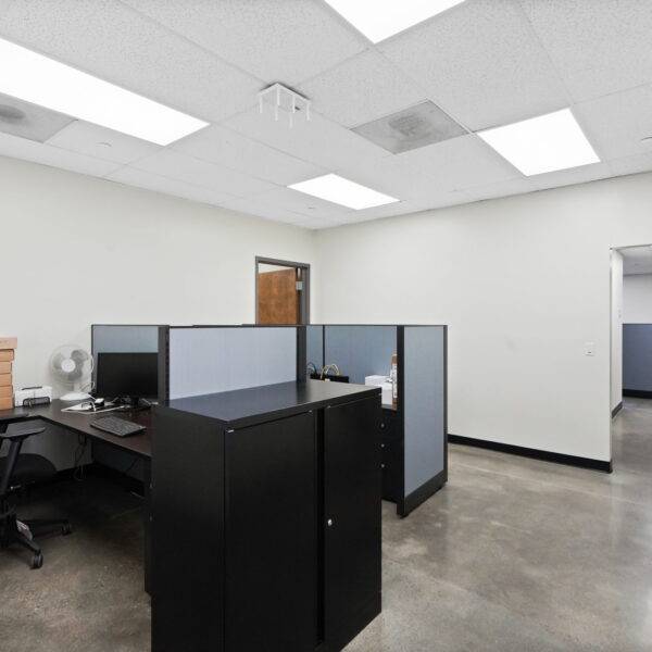 Office cubicle build-out