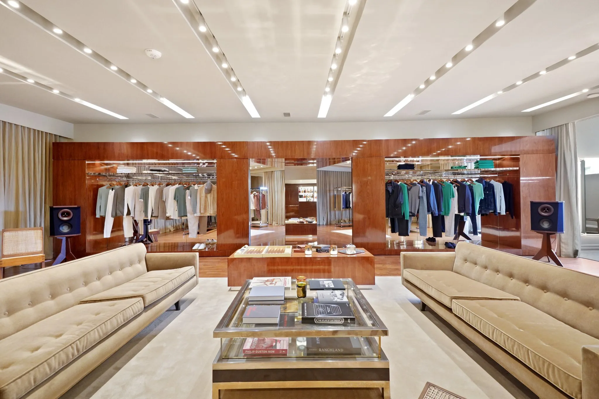 Thom Sweeney photo 7