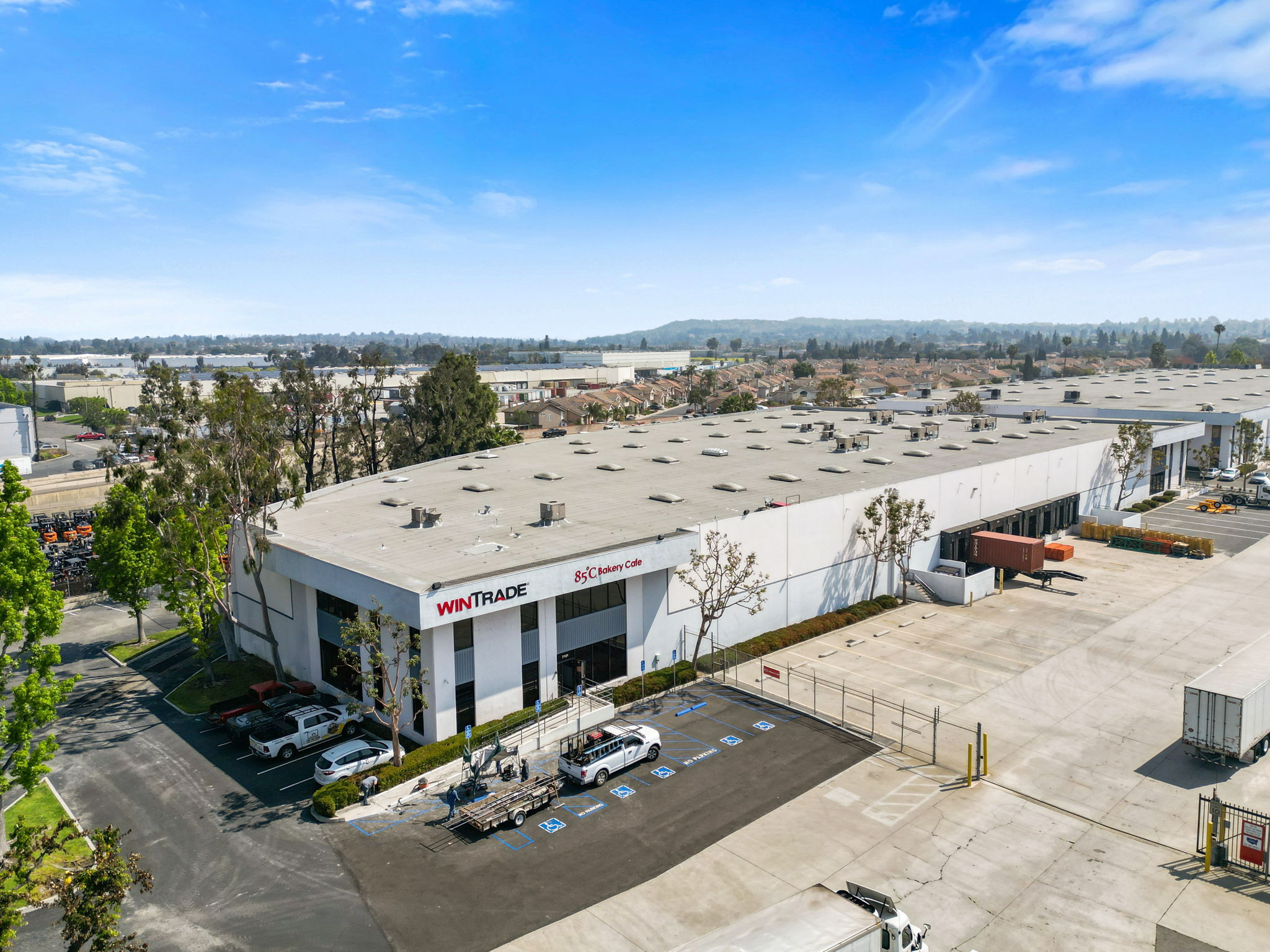 85°C distribution center — Buena Park