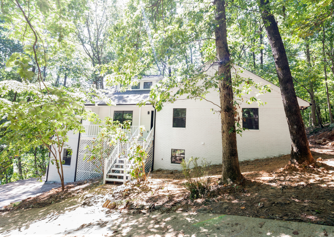 Newcomb Road residence