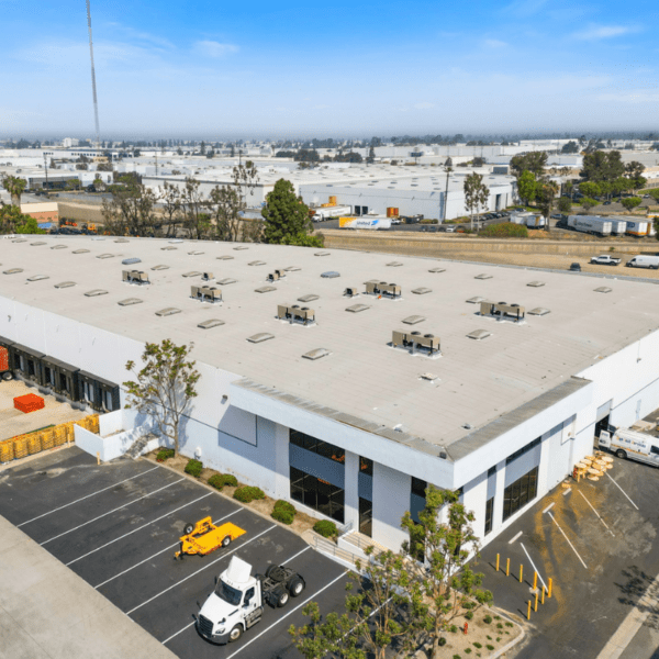 85°C Distribution Center Office - Top View